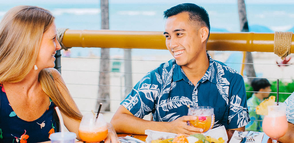 On a date at Duke's Waikiki