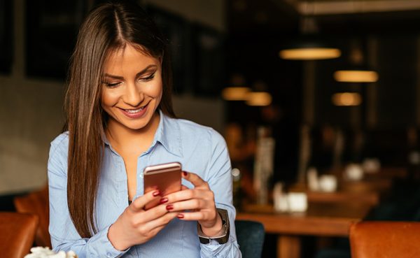 knowing how to text and older woman like this is critical