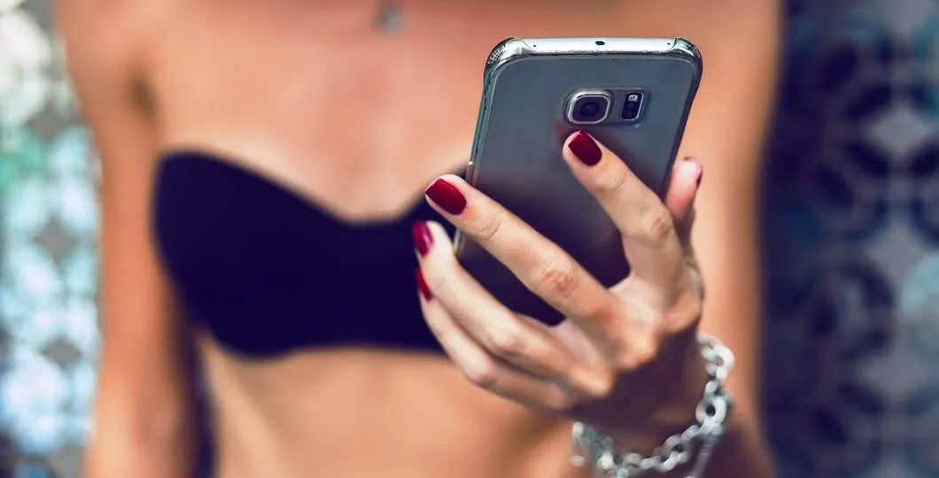 Is Flingster safe for online dating?